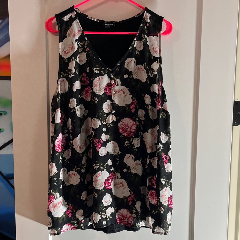 TORRID Floral Sleeveless Top